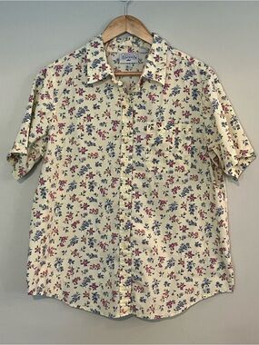 Vintage Basic Editions Plus Yellow Floral Short Sleeve Button Up Top
